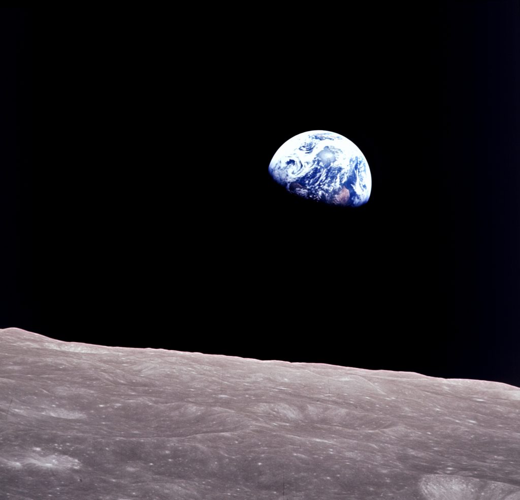 Picture of the Earth taken from the Apollo